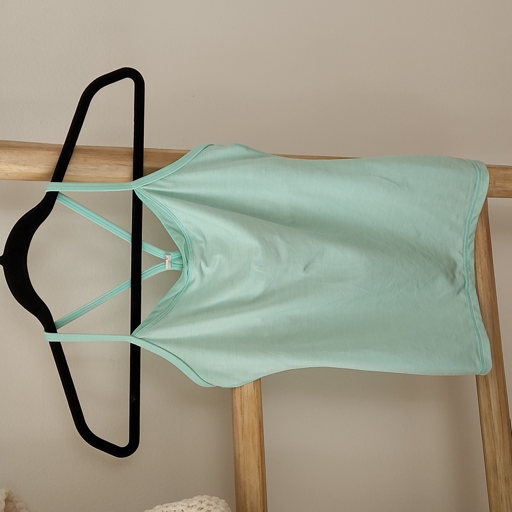 Lululemon Tank Top Shelf Bra Mesh